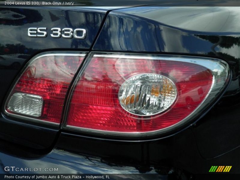 Black Onyx / Ivory 2004 Lexus ES 330