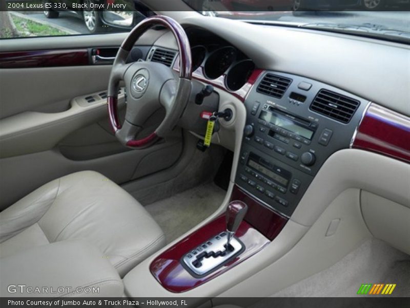 Black Onyx / Ivory 2004 Lexus ES 330