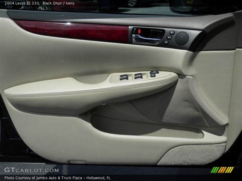 Black Onyx / Ivory 2004 Lexus ES 330