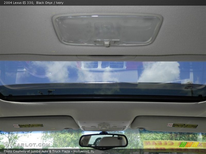 Black Onyx / Ivory 2004 Lexus ES 330