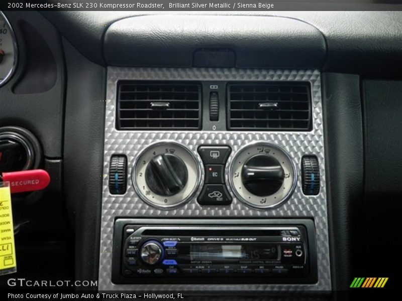 Brilliant Silver Metallic / Sienna Beige 2002 Mercedes-Benz SLK 230 Kompressor Roadster