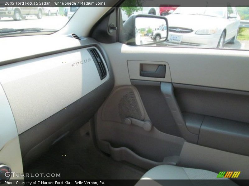 White Suede / Medium Stone 2009 Ford Focus S Sedan
