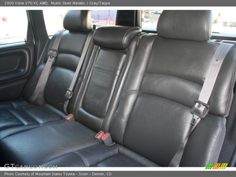 Mystic Silver Metallic / Gray/Taupe 2000 Volvo V70 XC AWD