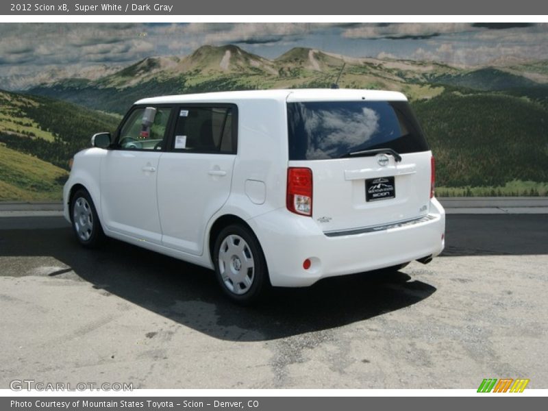 Super White / Dark Gray 2012 Scion xB