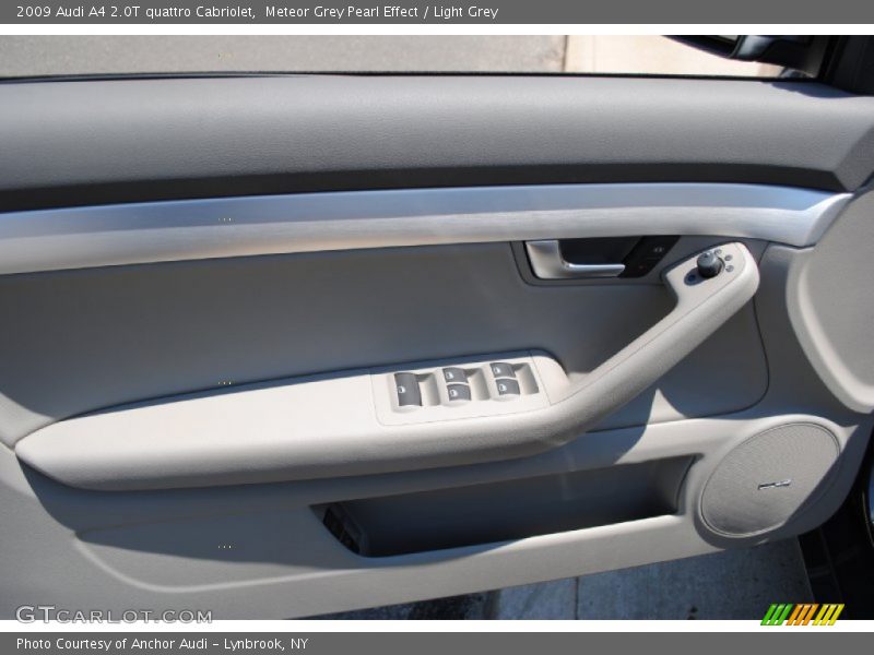 Meteor Grey Pearl Effect / Light Grey 2009 Audi A4 2.0T quattro Cabriolet