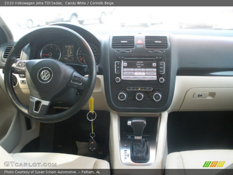 Candy White / Cornsilk Beige 2010 Volkswagen Jetta TDI Sedan
