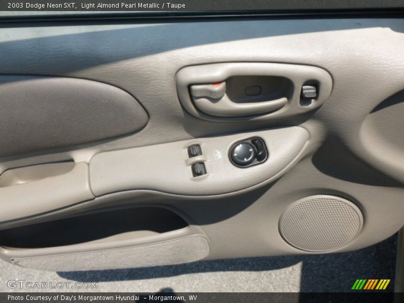 Light Almond Pearl Metallic / Taupe 2003 Dodge Neon SXT
