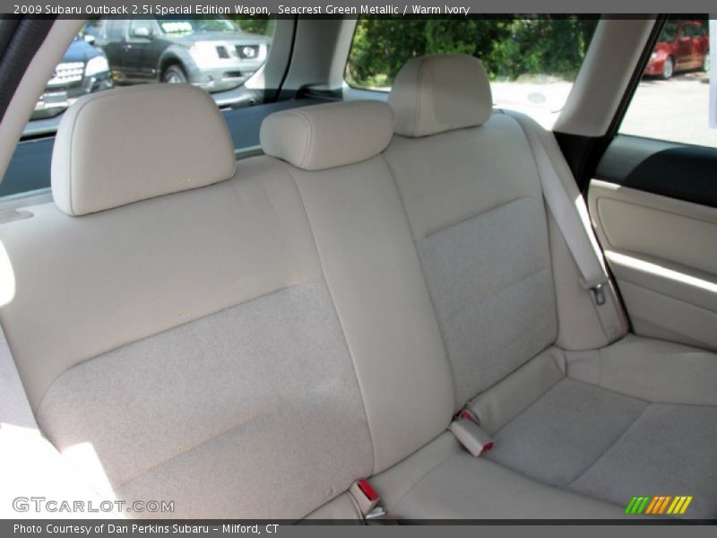 Seacrest Green Metallic / Warm Ivory 2009 Subaru Outback 2.5i Special Edition Wagon