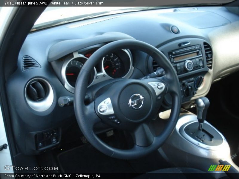 White Pearl / Black/Silver Trim 2011 Nissan Juke S AWD