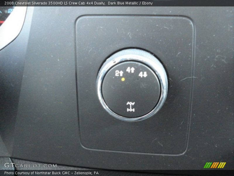 Controls of 2008 Silverado 3500HD LS Crew Cab 4x4 Dually