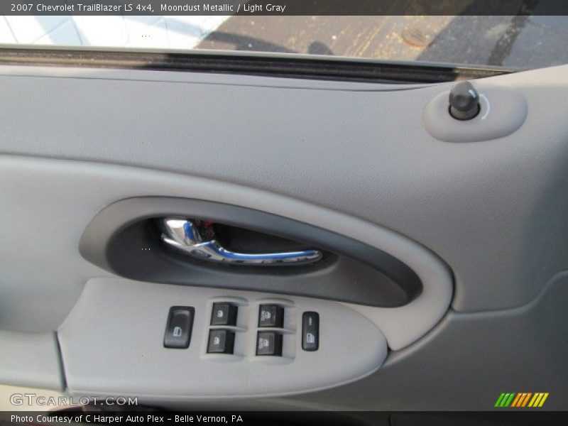 Moondust Metallic / Light Gray 2007 Chevrolet TrailBlazer LS 4x4