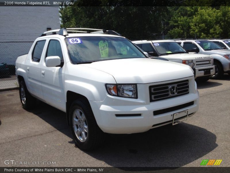 White / Gray 2006 Honda Ridgeline RTS