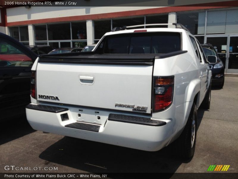 White / Gray 2006 Honda Ridgeline RTS