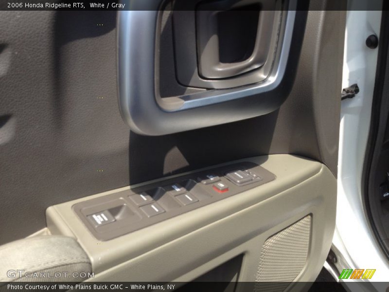 White / Gray 2006 Honda Ridgeline RTS