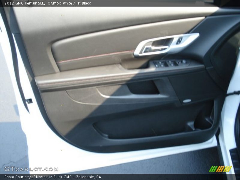 Olympic White / Jet Black 2012 GMC Terrain SLE