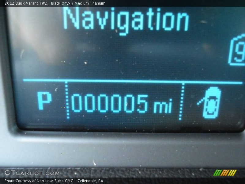 Black Onyx / Medium Titanium 2012 Buick Verano FWD