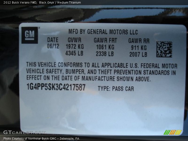 Black Onyx / Medium Titanium 2012 Buick Verano FWD