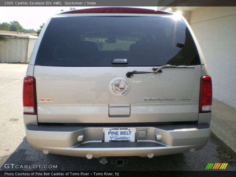 Quicksilver / Shale 2005 Cadillac Escalade ESV AWD