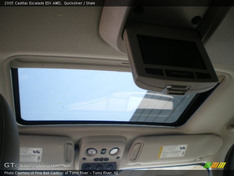 Quicksilver / Shale 2005 Cadillac Escalade ESV AWD