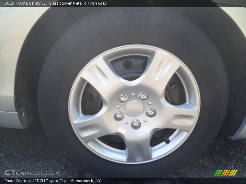 Classic Silver Metallic / Ash Gray 2010 Toyota Camry LE