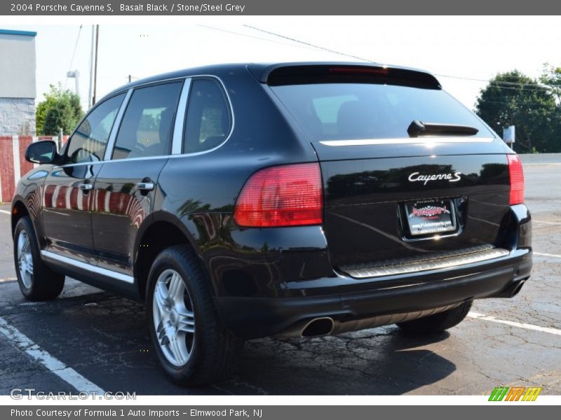 Basalt Black / Stone/Steel Grey 2004 Porsche Cayenne S