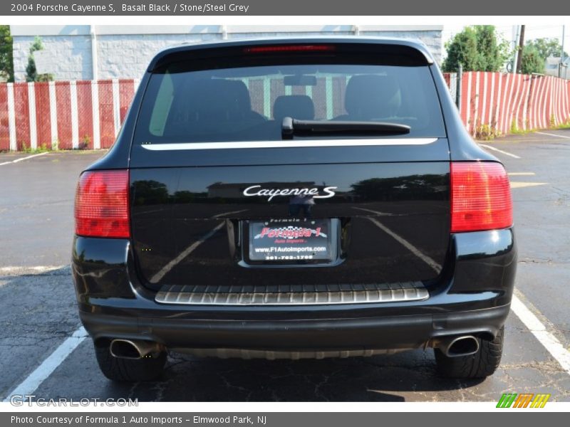 Basalt Black / Stone/Steel Grey 2004 Porsche Cayenne S