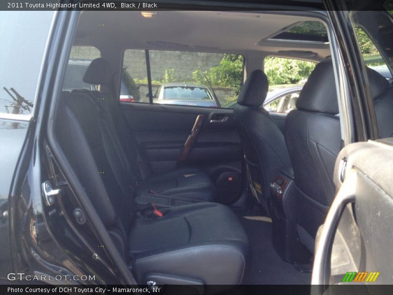 Black / Black 2011 Toyota Highlander Limited 4WD
