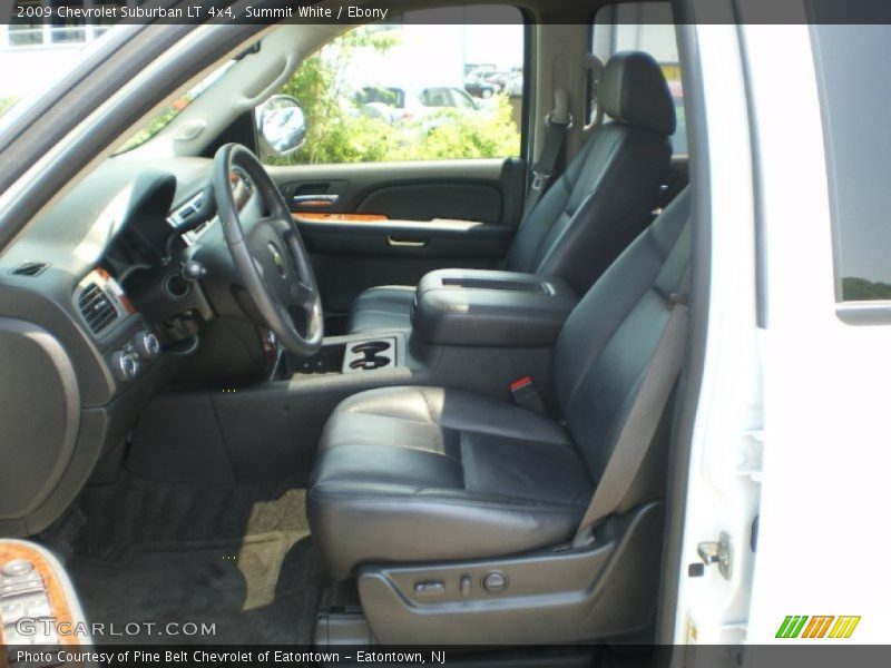 Summit White / Ebony 2009 Chevrolet Suburban LT 4x4