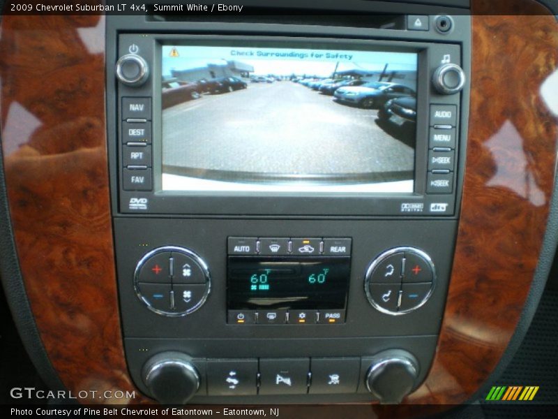 Summit White / Ebony 2009 Chevrolet Suburban LT 4x4
