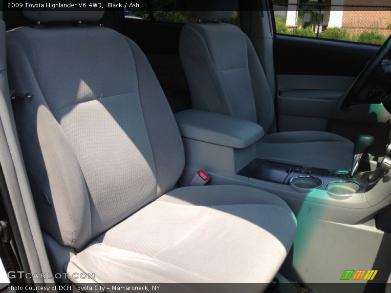 Black / Ash 2009 Toyota Highlander V6 4WD