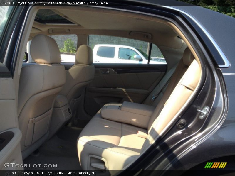 Magnetic Gray Metallic / Ivory Beige 2008 Toyota Avalon XL