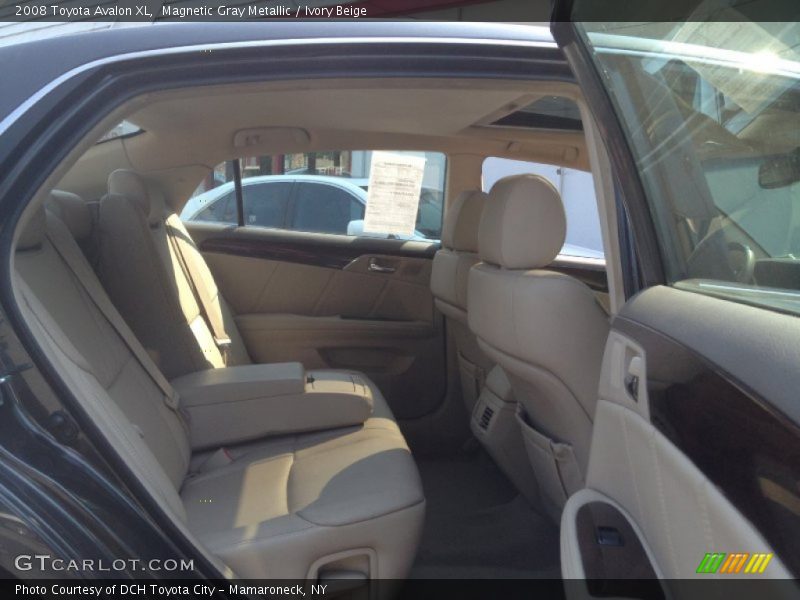 Magnetic Gray Metallic / Ivory Beige 2008 Toyota Avalon XL