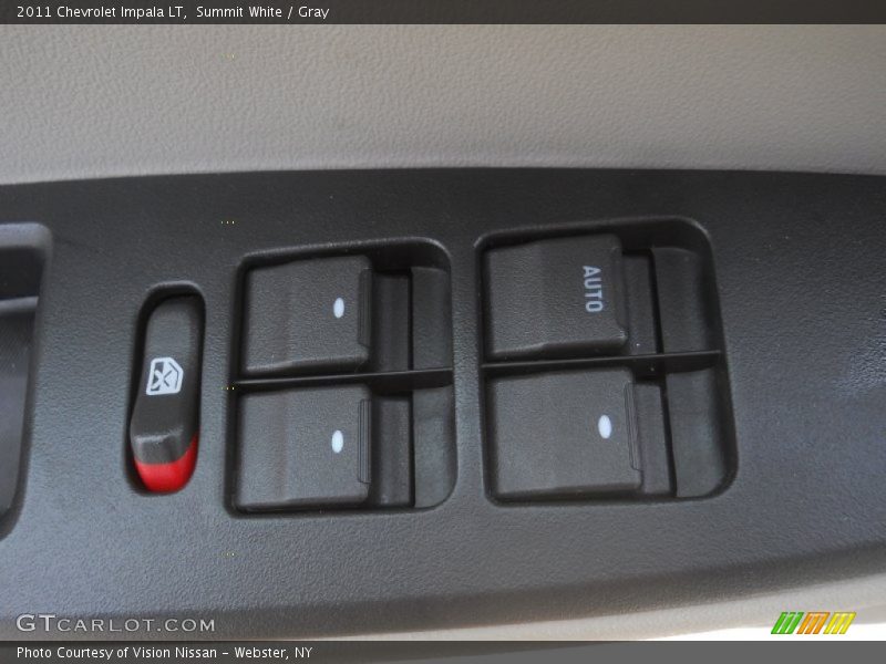 Summit White / Gray 2011 Chevrolet Impala LT