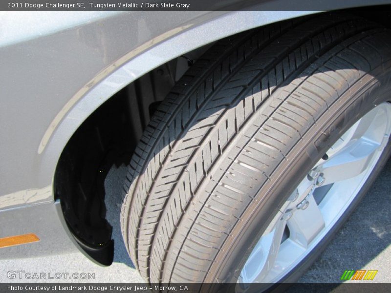 Tungsten Metallic / Dark Slate Gray 2011 Dodge Challenger SE