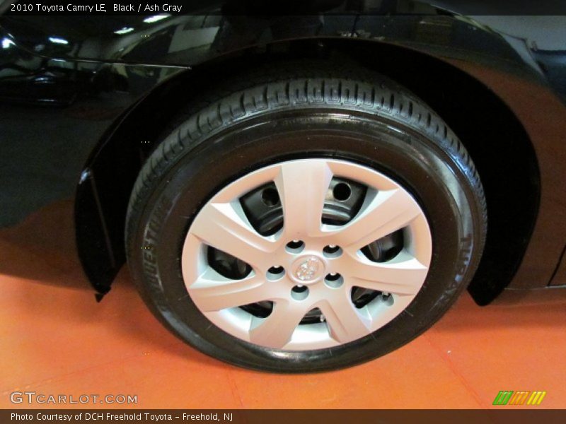 Black / Ash Gray 2010 Toyota Camry LE