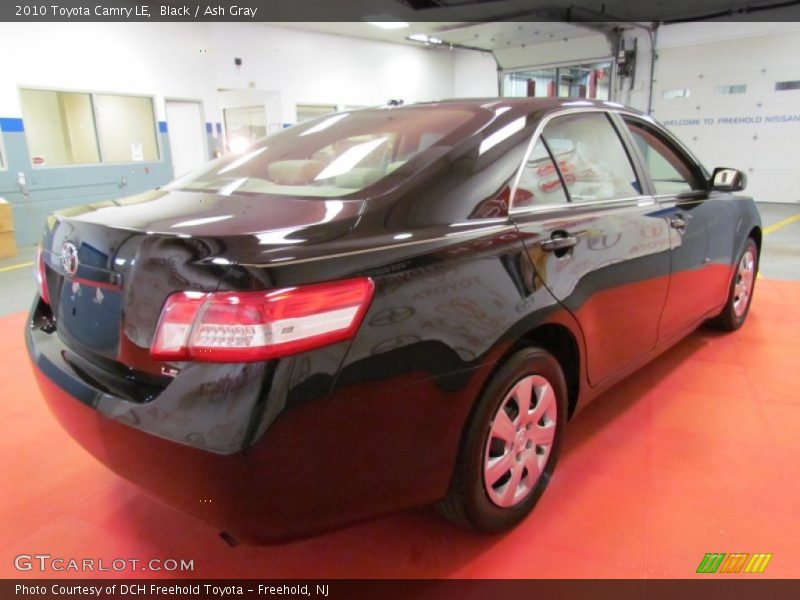 Black / Ash Gray 2010 Toyota Camry LE