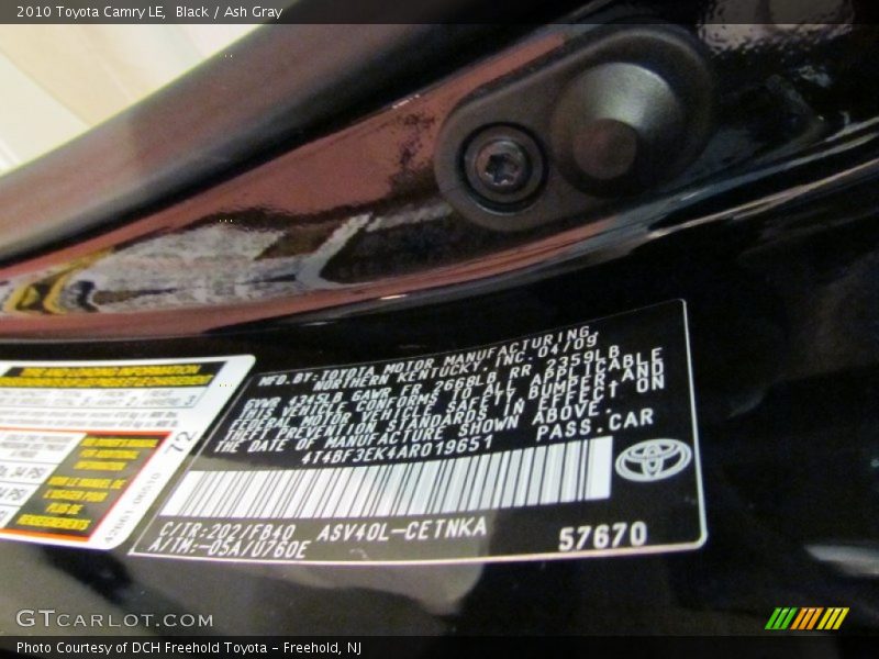 Black / Ash Gray 2010 Toyota Camry LE
