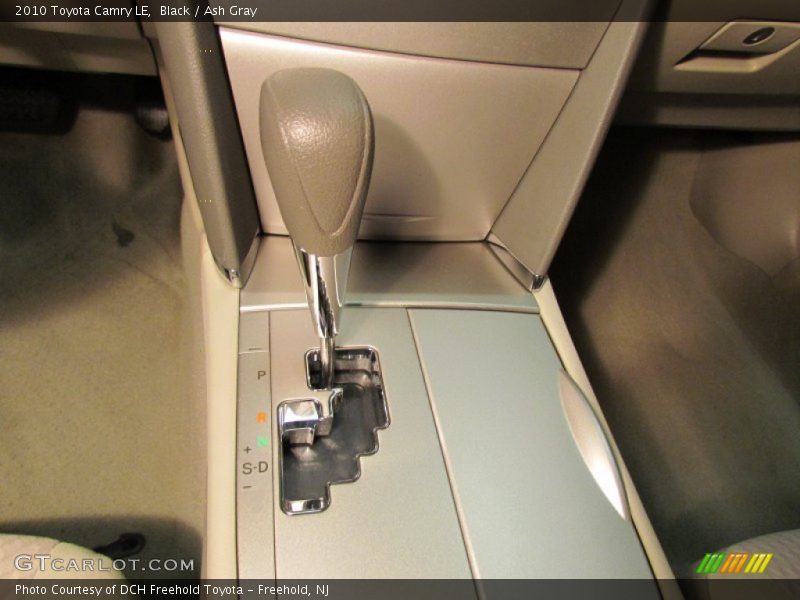 Black / Ash Gray 2010 Toyota Camry LE