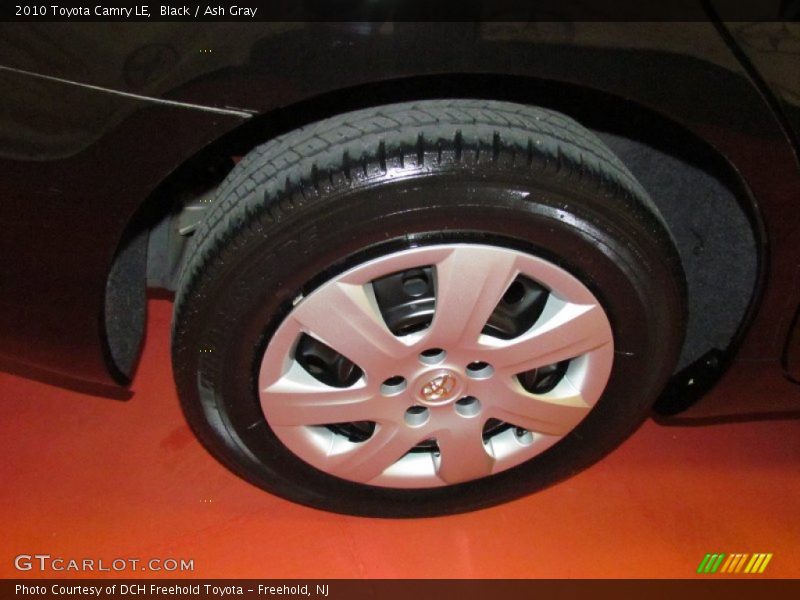 Black / Ash Gray 2010 Toyota Camry LE