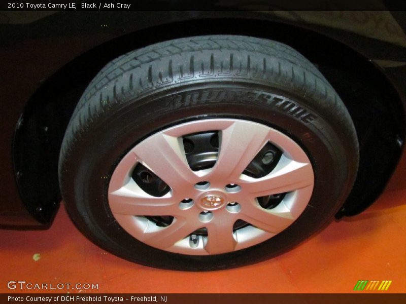 Black / Ash Gray 2010 Toyota Camry LE