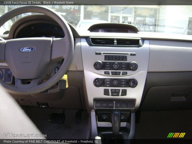 Black / Medium Stone 2008 Ford Focus SE Sedan