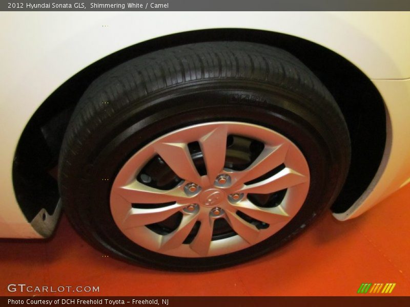 Shimmering White / Camel 2012 Hyundai Sonata GLS