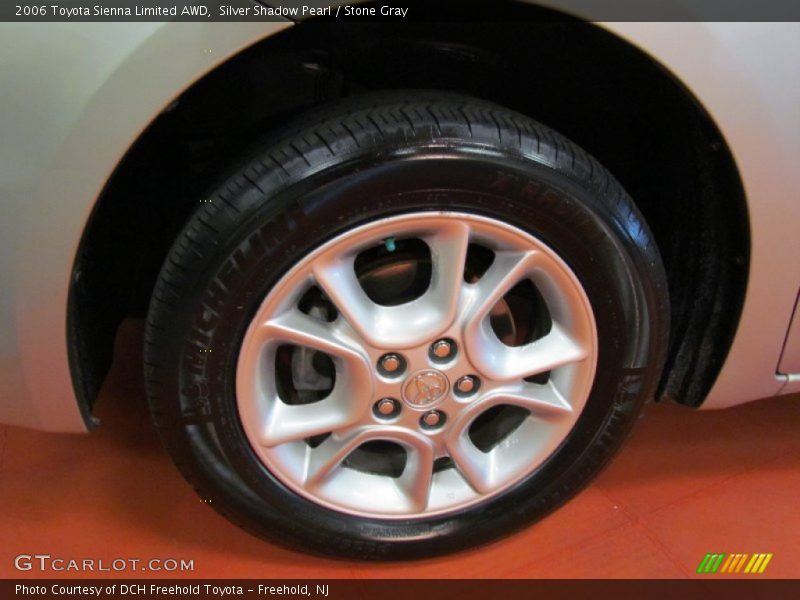Silver Shadow Pearl / Stone Gray 2006 Toyota Sienna Limited AWD