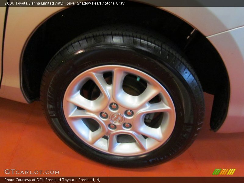Silver Shadow Pearl / Stone Gray 2006 Toyota Sienna Limited AWD