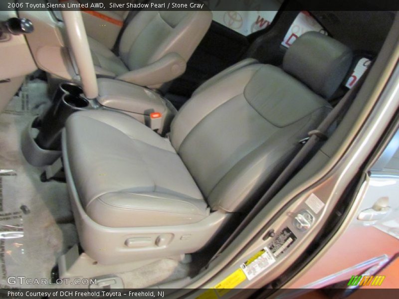 Silver Shadow Pearl / Stone Gray 2006 Toyota Sienna Limited AWD