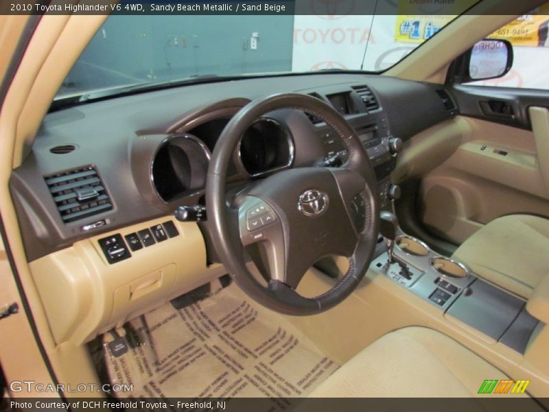 Sandy Beach Metallic / Sand Beige 2010 Toyota Highlander V6 4WD