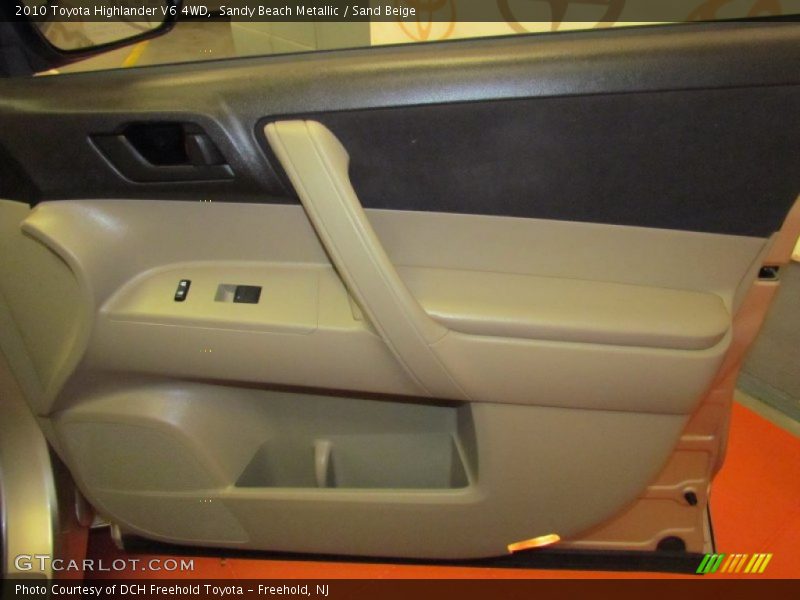 Sandy Beach Metallic / Sand Beige 2010 Toyota Highlander V6 4WD