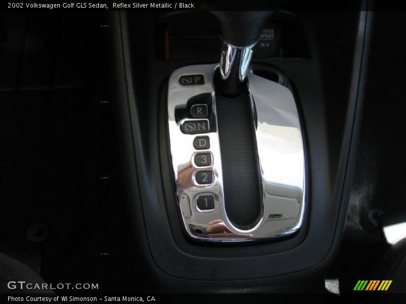Reflex Silver Metallic / Black 2002 Volkswagen Golf GLS Sedan