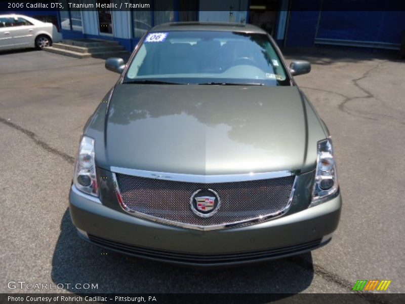 Titanium Metallic / Titanium 2006 Cadillac DTS