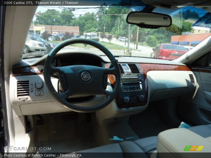 Titanium Metallic / Titanium 2006 Cadillac DTS
